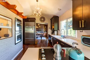 8013 SE Maple Ave, Vancouver, WA 98664 - Photo 5