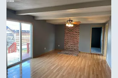 420 W Grant St, Burns, OR 97720 - Photo 7