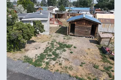 420 W Grant St, Burns, OR 97720 - Photo 23