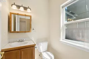 18811 SW Bonnie Meadow Ln, Beaverton, OR 97003 - Photo 13