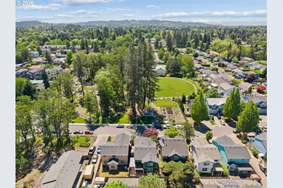 18811 SW Bonnie Meadow Ln, Beaverton, OR 97003 - Photo 7