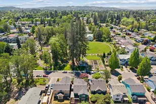 18811 SW Bonnie Meadow Ln, Beaverton, OR 97003 - Photo 7