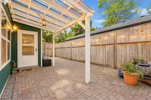 18811 SW Bonnie Meadow Ln, Beaverton, OR 97003 - Photo 23