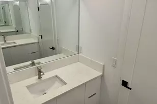 9023 NE Hoyt St, Portland, OR 97220 - Photo 13