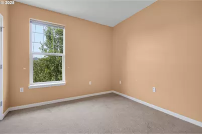 850 Springtree Ln, West Linn, OR 97068 - Photo 17