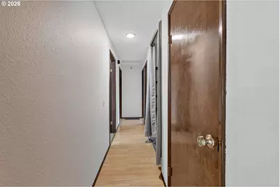 5615 SE 97th Ave, Portland, OR 97266 - Photo 9