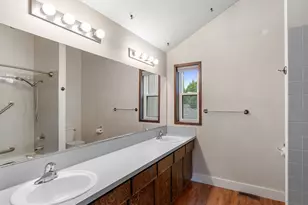 11641 SE Flavel St, Portland, OR 97266 - Photo 27