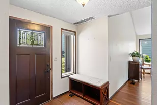 11641 SE Flavel St, Portland, OR 97266 - Photo 5