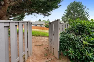 11641 SE Flavel St, Portland, OR 97266 - Photo 37