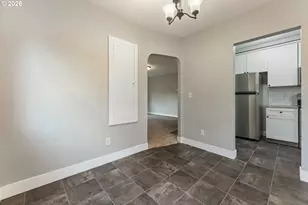 900 W 16th St, Vancouver, WA 98660 - Photo 7