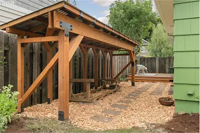 1050 SE 73rd Ave, Portland, OR 97215 - Photo 45