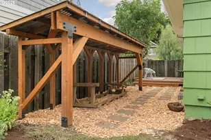 1050 SE 73rd Ave, Portland, OR 97215 - Photo 45