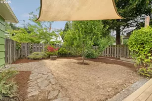 1050 SE 73rd Ave, Portland, OR 97215 - Photo 43