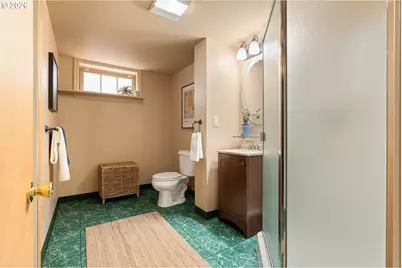 1050 SE 73rd Ave, Portland, OR 97215 - Photo 33