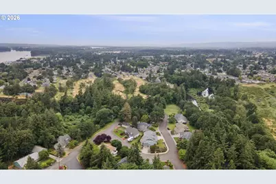 114 Forest Park Dr, Saint Helens, OR 97051 - Photo 37