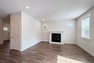 12706 SW Incline Dr, Beaverton, OR 97007 - Photo 3
