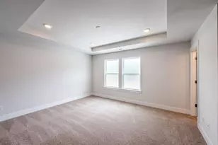 12706 SW Incline Dr, Beaverton, OR 97007 - Photo 5