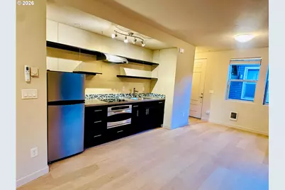 4315 SE Division St #C, Portland, OR 97206 - Photo 7