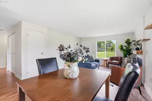 8315 SW Shenandoah Way, Tualatin, OR 97062 - Photo 9