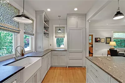 1654 N Willamette Blvd, Portland, OR 97217 - Photo 15