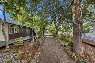 5711 W A St, West Linn, OR 97068 - Photo 3