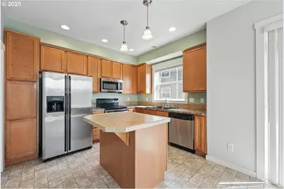 2799 SE Palmer Ct, Hillsboro, OR 97123 - Photo 11