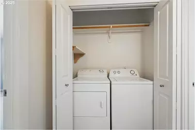 2799 SE Palmer Ct, Hillsboro, OR 97123 - Photo 21