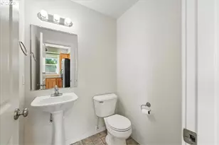 2799 SE Palmer Ct, Hillsboro, OR 97123 - Photo 13
