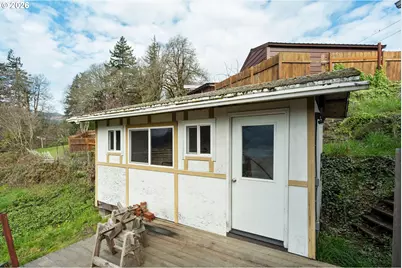 472 NW Hot Springs Alameda Rd, Stevenson, WA 98648 - Photo 45