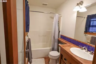 472 NW Hot Springs Alameda Rd, Stevenson, WA 98648 - Photo 13