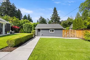 441 9th St, Lake Oswego, OR 97034 - Photo 37