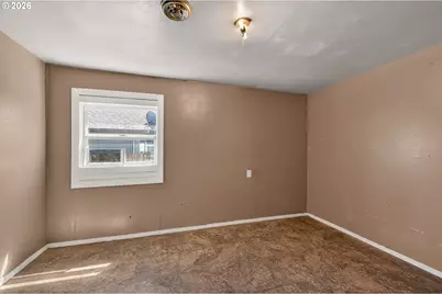 329 SW Harrison St, Sheridan, OR 97378 - Photo 19