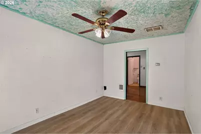 329 SW Harrison St, Sheridan, OR 97378 - Photo 7