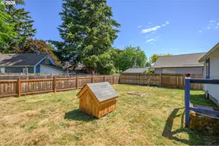 329 SW Harrison St, Sheridan, OR 97378 - Photo 5