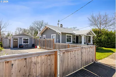 8316 SE Raymond Ct, Portland, OR 97266 - Photo 1