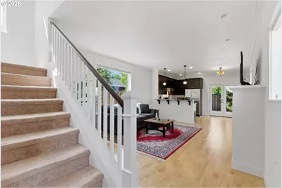 3823 NE 72nd Ave, Portland, OR 97213 - Photo 9