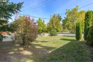 625 NE Cowls St, McMinnville, OR 97128 - Photo 43