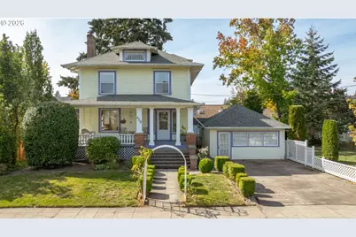 625 NE Cowls St, McMinnville, OR 97128 - Photo 1