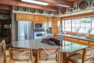 1138 Yokum Rd, Riddle, OR 97469 - Photo 9