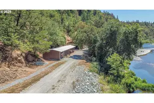 1138 Yokum Rd, Riddle, OR 97469 - Photo 25