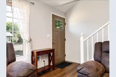 2625 NE Hembree St, McMinnville, OR 97128 - Photo 5
