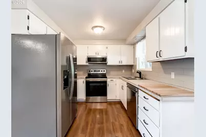 2625 NE Hembree St, McMinnville, OR 97128 - Photo 13