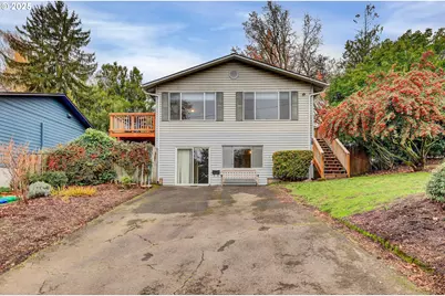 3605 SW Texas St, Portland, OR 97219 - Photo 1