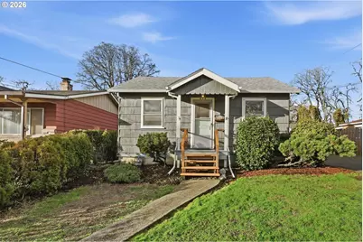 650 E Fairfield St, Gladstone, OR 97027 - Photo 1