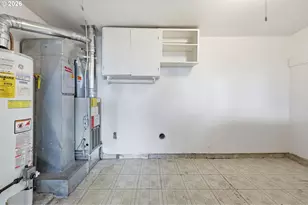 650 E Fairfield St, Gladstone, OR 97027 - Photo 19