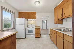 650 E Fairfield St, Gladstone, OR 97027 - Photo 11