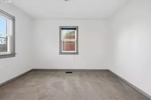 650 E Fairfield St, Gladstone, OR 97027 - Photo 7