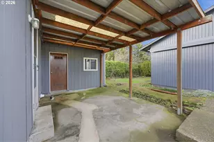 650 E Fairfield St, Gladstone, OR 97027 - Photo 23