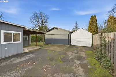 650 E Fairfield St, Gladstone, OR 97027 - Photo 27