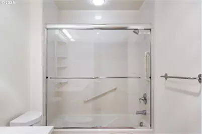 300 W 8th St #220, Vancouver, WA 98660 - Photo 19